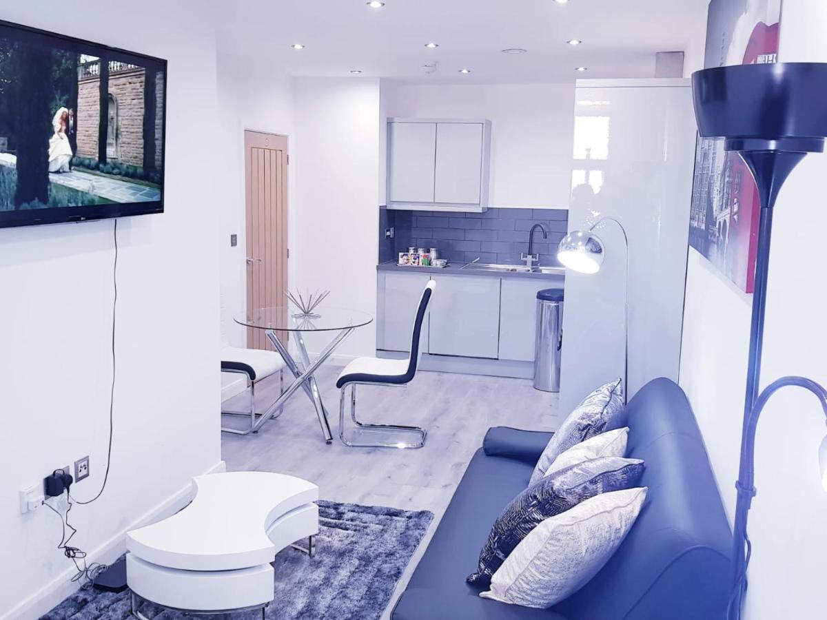 Z Home Apartments Leicester Exterior foto