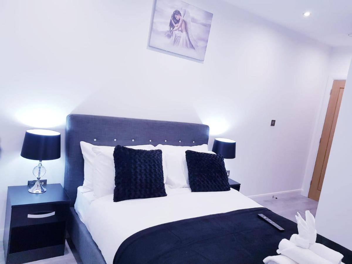 Z Home Apartments Leicester Exterior foto